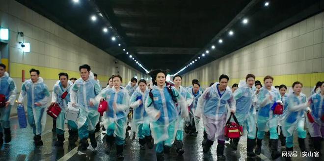 今年8部精彩港剧将上线TVB憋大招了最期待张家辉胡杏儿这部！(图18)