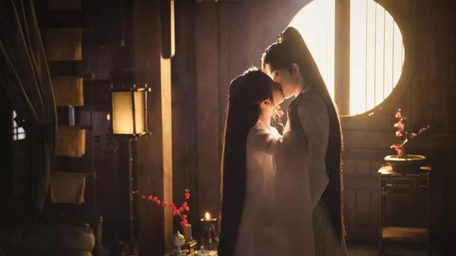 电视剧全网热度榜《深情眼》跌至第三第一热度高达7719(图2)