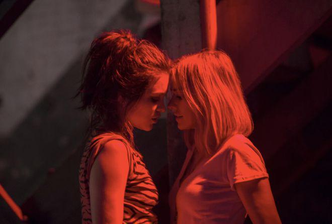 因尺度太大引发争议这5部成人剧集一口气看完真过瘾(图3)