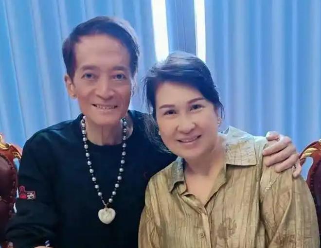 78岁演员方刚离世一生未婚未育生前喜欢认义子只有一人孝顺(图12)