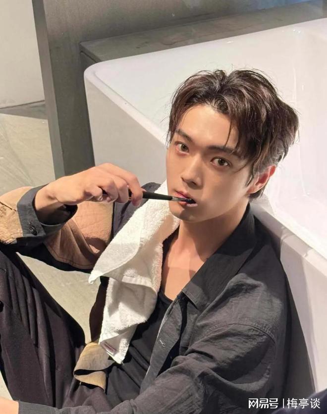 许凯的瓜比看电视剧还刺激许荔莎晒男方出轨证据？(图4)