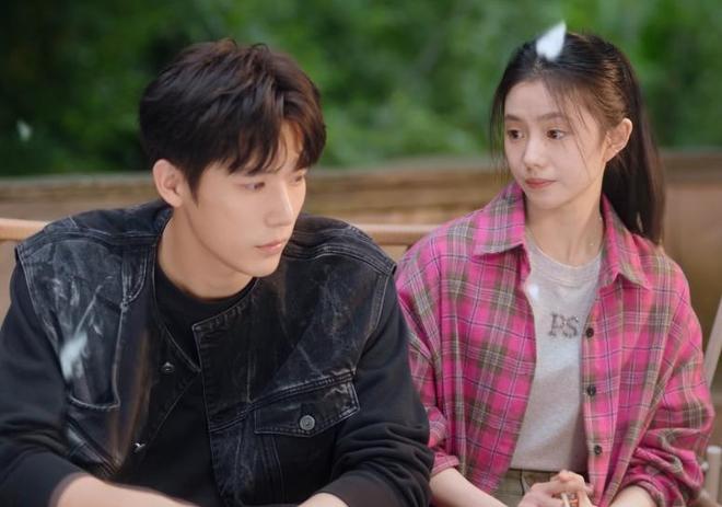 《热恋》仅20分钟飙升第一？22000热度炸服！真香剧竟清爽又上头(图4)