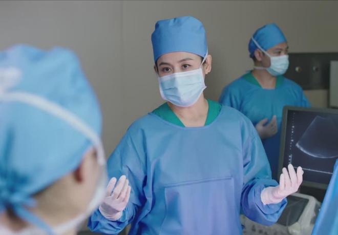 热播第1没想到8月还没过完这剧成了今年港剧最大的黑马(图22)