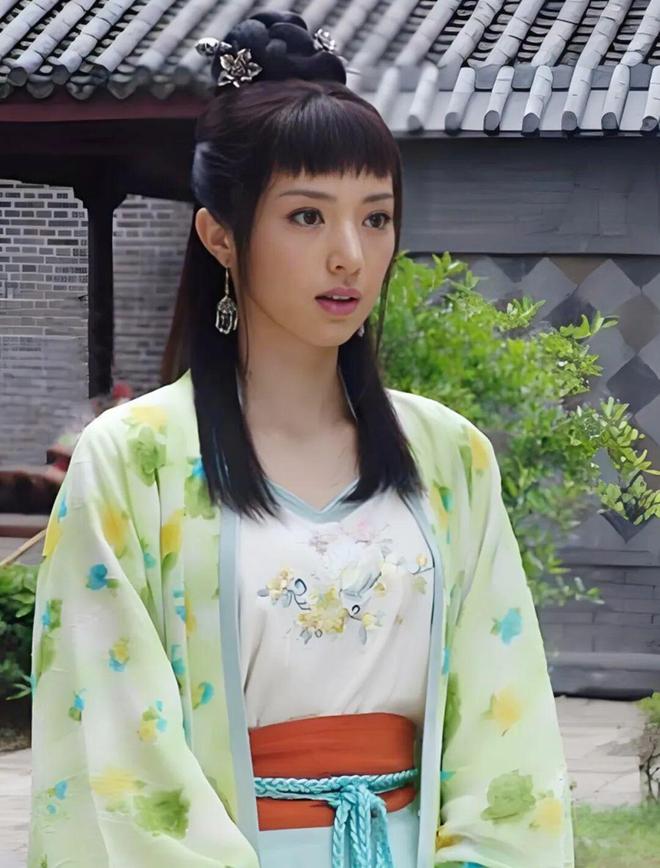 董璇七个古装角色女神龙一举成名苏小妹刁蛮可爱(图12)