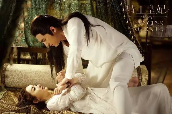 《楚乔传》四大败笔：假大空抠图李沁穿衣被轮奸(图2)