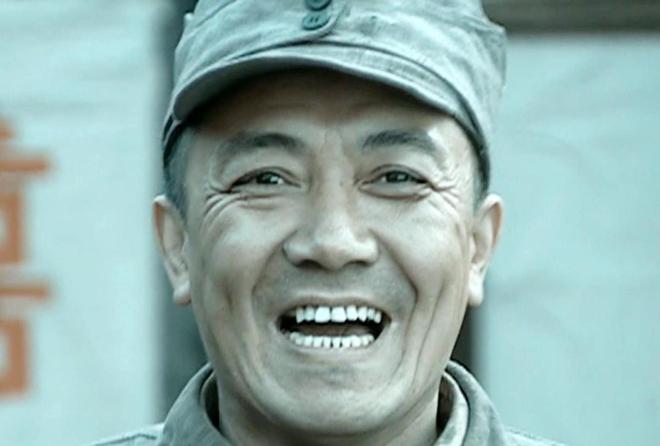 《亮剑》电视剧中李云龙的原型不是王近山陈