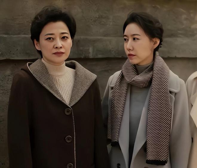 总局收视榜：《利剑·玫瑰》第八《归队》第二第一实至名归(图6)