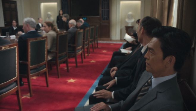 全智贤爆火韩剧《暴风圈》辱华剧情离谱到无语遭中国网友抵制(图2)