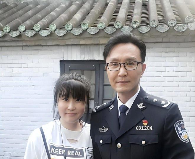 原来不是演的！这5位演员竟然全是真警察最后一位还是“警花”(图7)