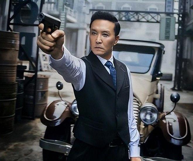 原来不是演的！这5位演员竟然全是真警察最后一位还是“警花”(图6)