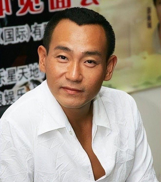 原来不是演的！这5位演员竟然全是真警察最后一位还是“警花”(图22)