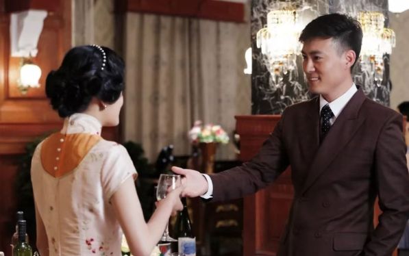 42集谍战剧来袭！江苏卫视首播实力派演员飙戏燃起谍战热血(图2)