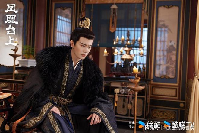 《凤凰台上》定档江苏台任嘉伦彭小苒主演编剧导演都是实力派