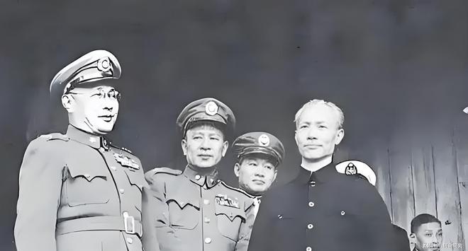 别再被电视剧骗了杜聿明敢叫陈诚：辞修兄？他根本没那个资格！(图5)