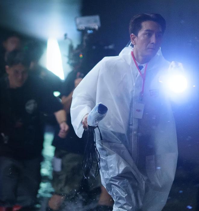 全是反转！《新闻女王2》的25集结局是我今年看过最解气大结局(图38)