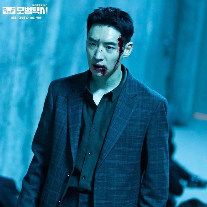 近3年最高分悬疑韩剧！《模范出租车3》只排第2冠军零负评！(图8)