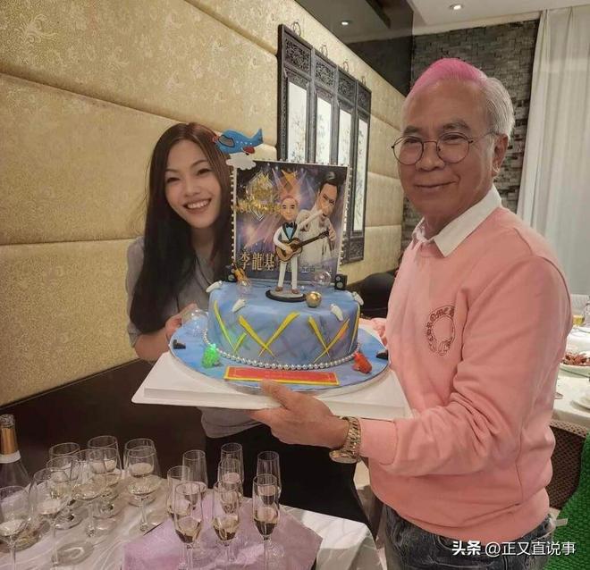 75岁港星李龙基与小36岁女友分手误当14年小三5月前求婚成功(图17)