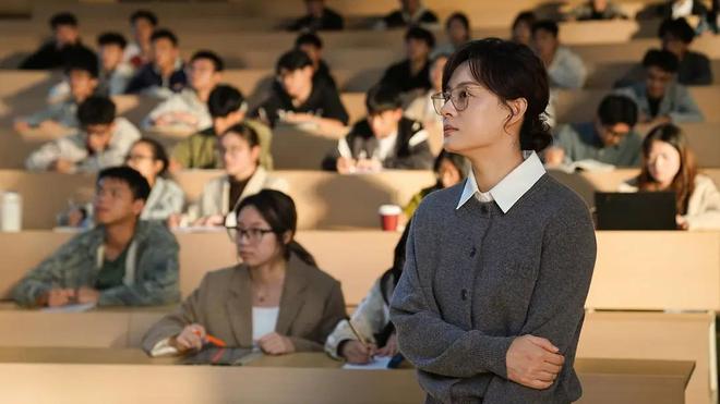 当前比较火的五部电视剧《月鳞绮纪》跌至第四你在追哪一部？(图4)